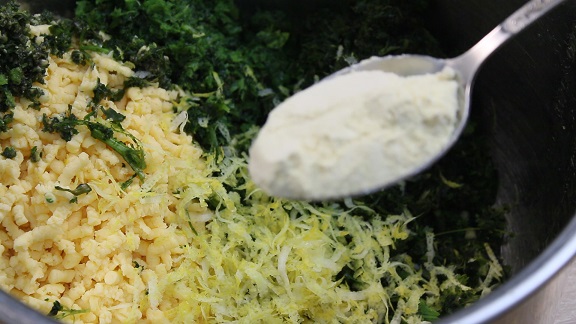 столовая ложка кукурузной муки